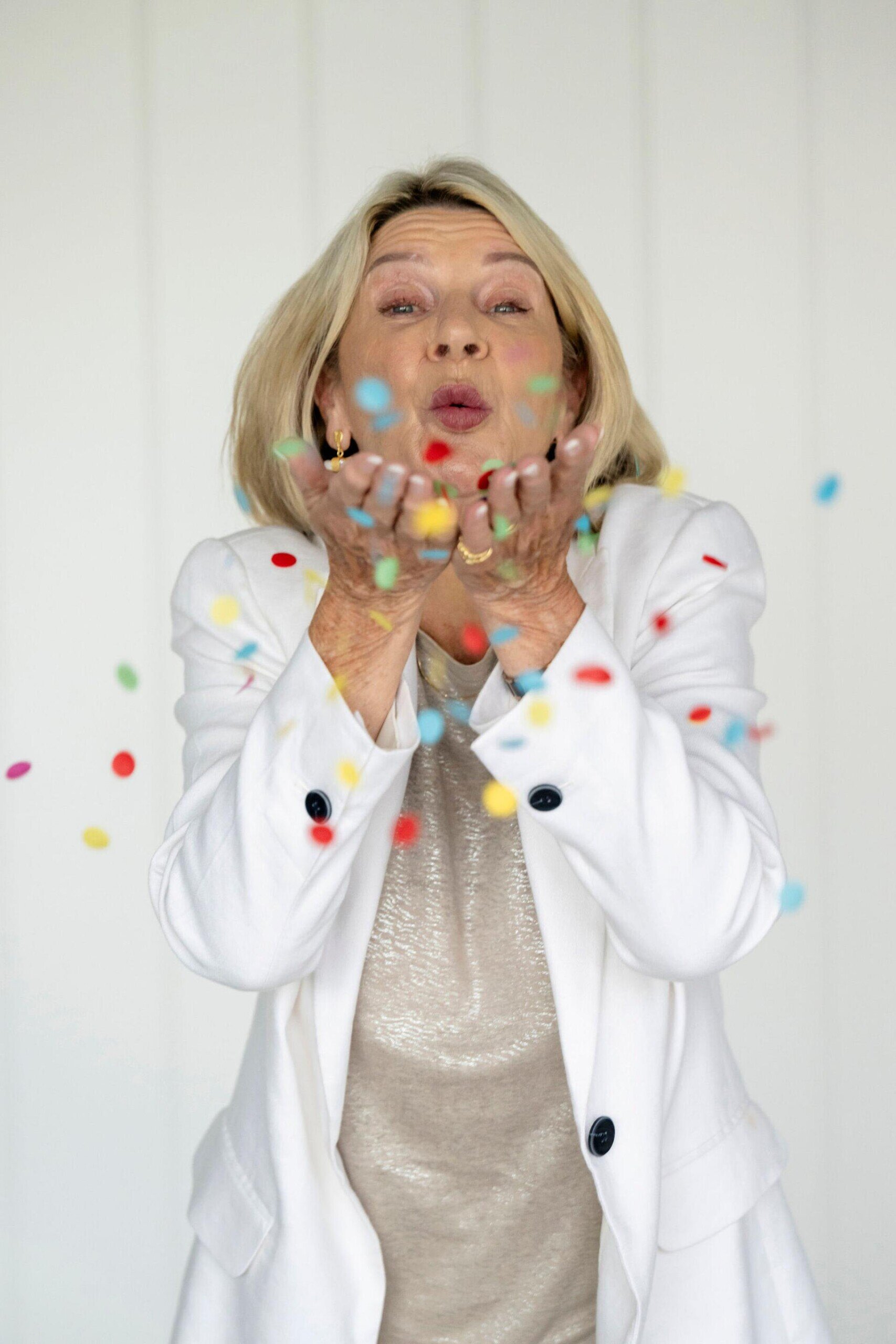 Glenys Searle Noosa Wedding Celebrant
